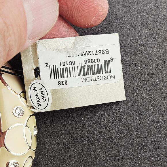 Nordstrom Enamel Rhinestone Floral Hinge Bangle Bracelet Cream Silver Statement - Picture 6 of 6